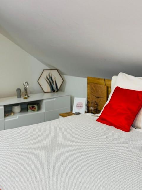 Apartments Paradise Licko Petrovo Selo المظهر الخارجي الصورة